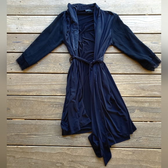 Jones New York Other - Jones New York Black Santiny Robe